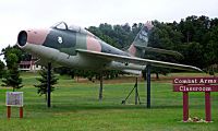 Camp Douglas - F 84 F Thunderstreak